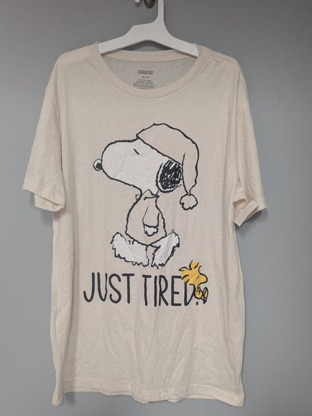 NWT Men's Peanuts Snoopy "Just Tired" Short Sleeve Pajama Sleep Shirt Size Large